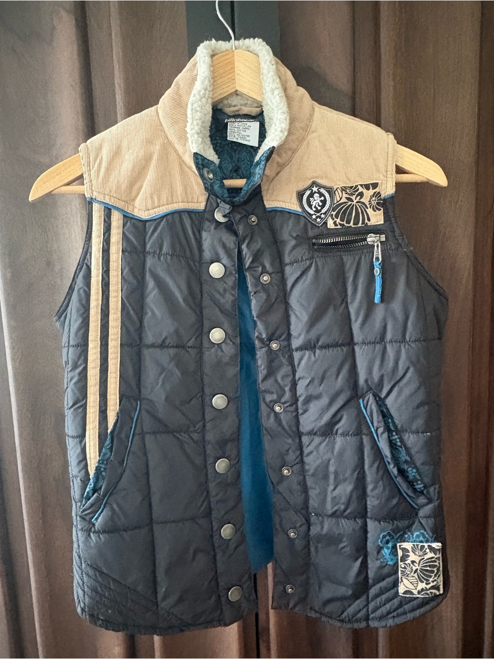 Billabong Navy and Tan Quilted Sherpa-Trim Vest